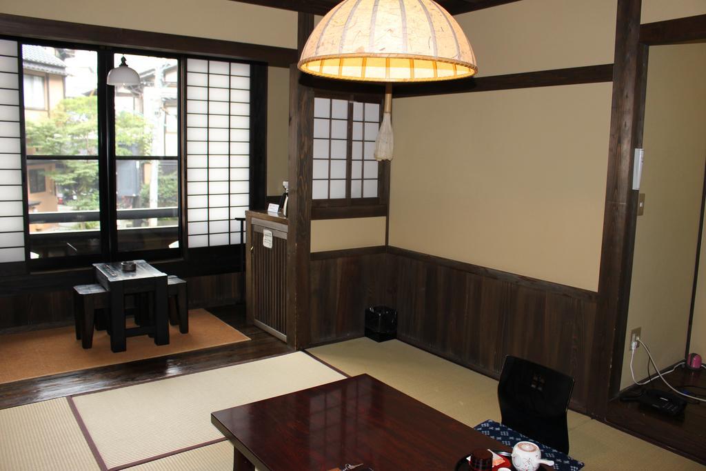 Kurokawa Onsen Yama No Yado Shinmeikan Минамиогуни Экстерьер фото